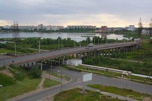 Мост и театральное озеро