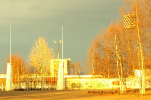 Закатное солнце и стадион "Север"