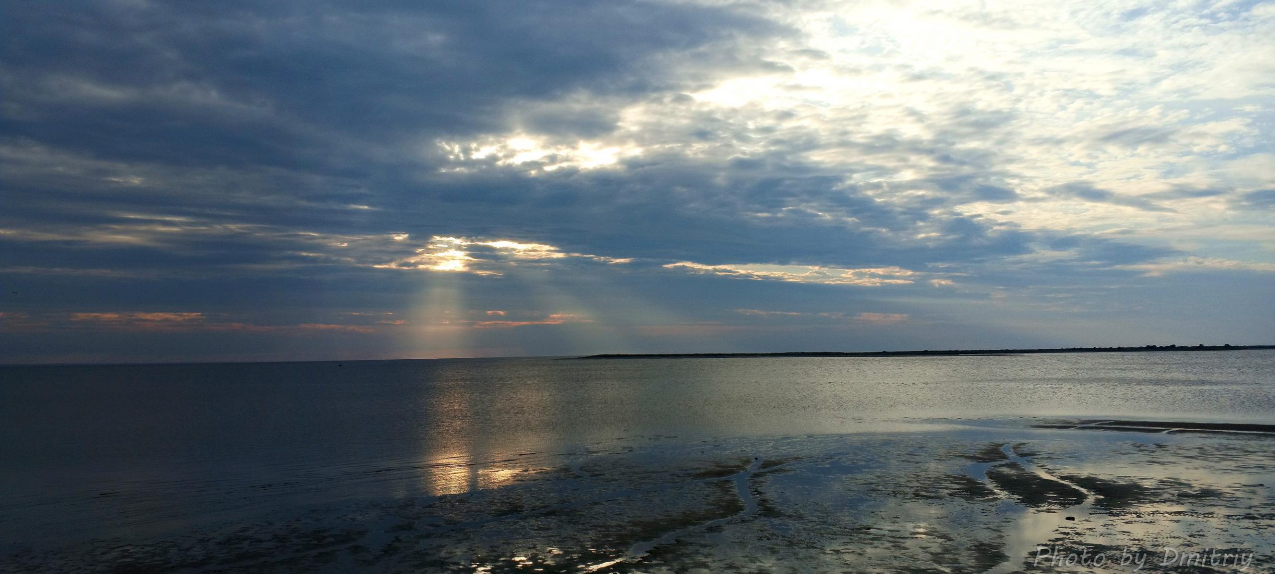 Белое море, закат с тучами